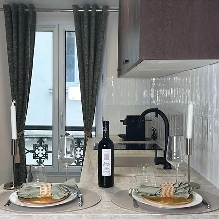 Montparnasse - Executive - For Business *