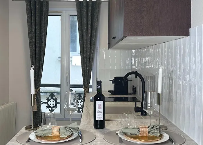 Montparnasse - Executive - For Business *