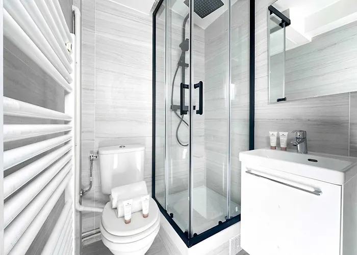 Montparnasse - Executive - For Business * Париж
