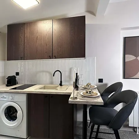 Montparnasse - Executive - For Business *